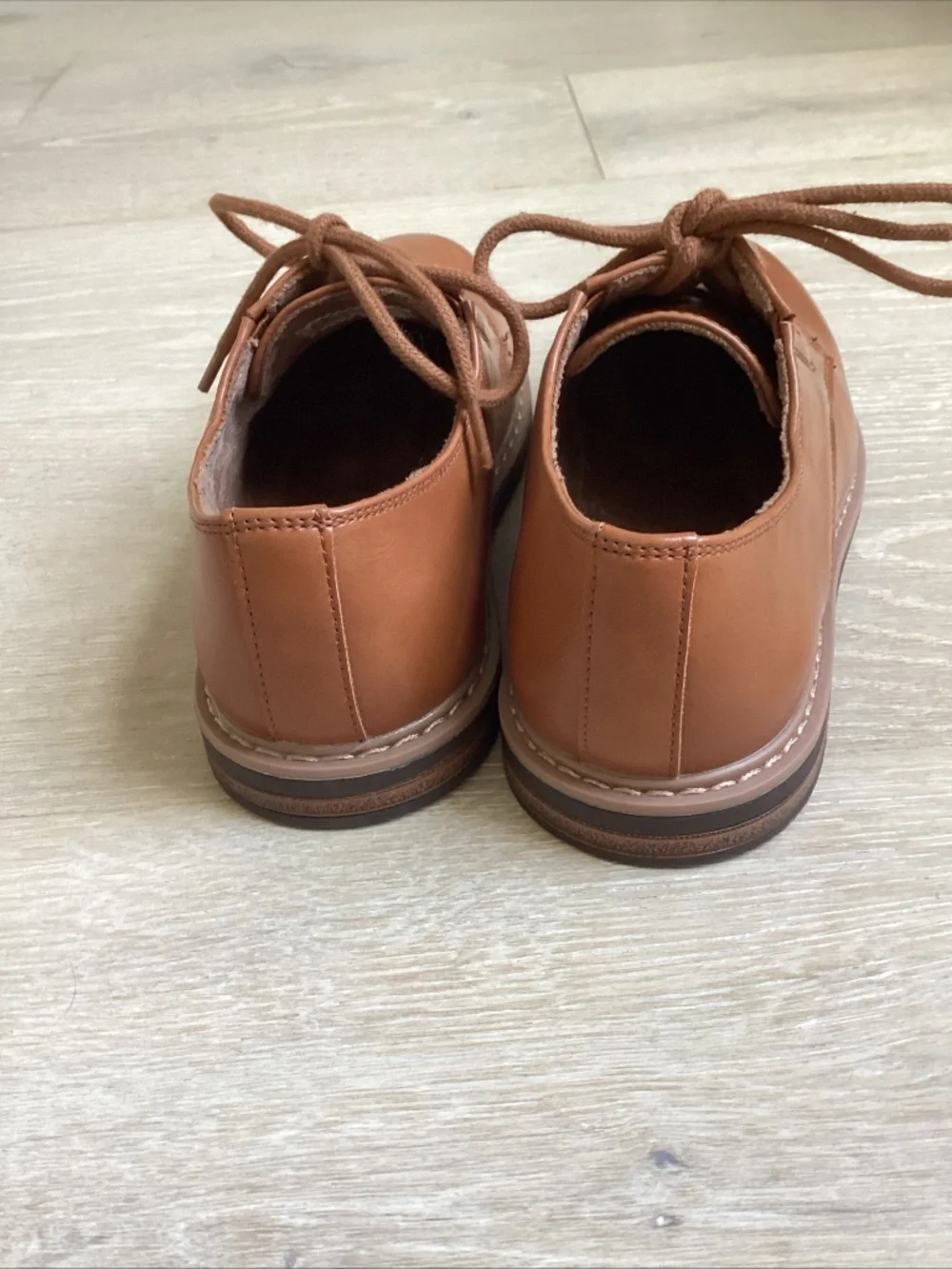 New never worn Kenneth Cole boys youth size 2 Klay flex Oxford dress shoe